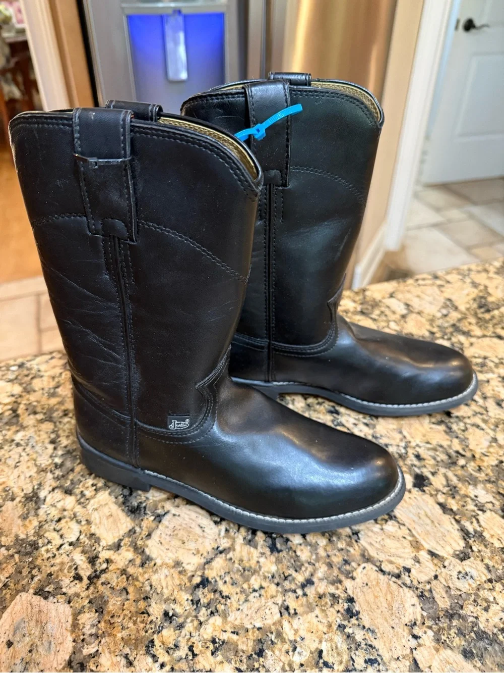 Justin Boots Black Leather kids size 5 unisex Cowboy Roper Boots
